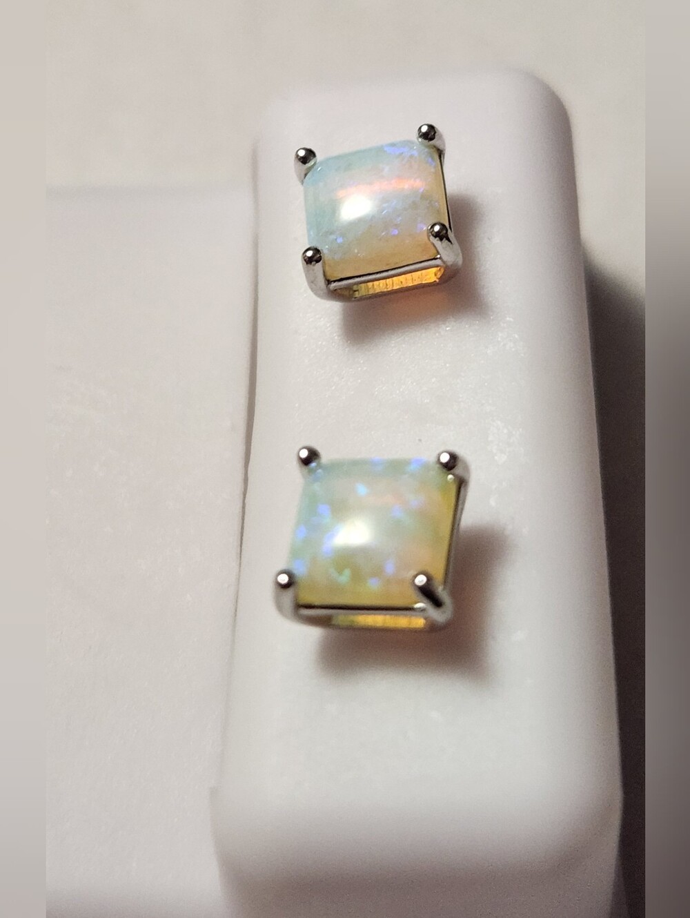 MOISSANITE WGITE NATURAL OPAL, PRINCESS CUT EARRING, PURE STERLING SILVER 925 - Picture 9 of 9
